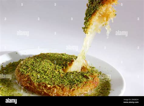 kunife|Künefe (Kanafeh) 